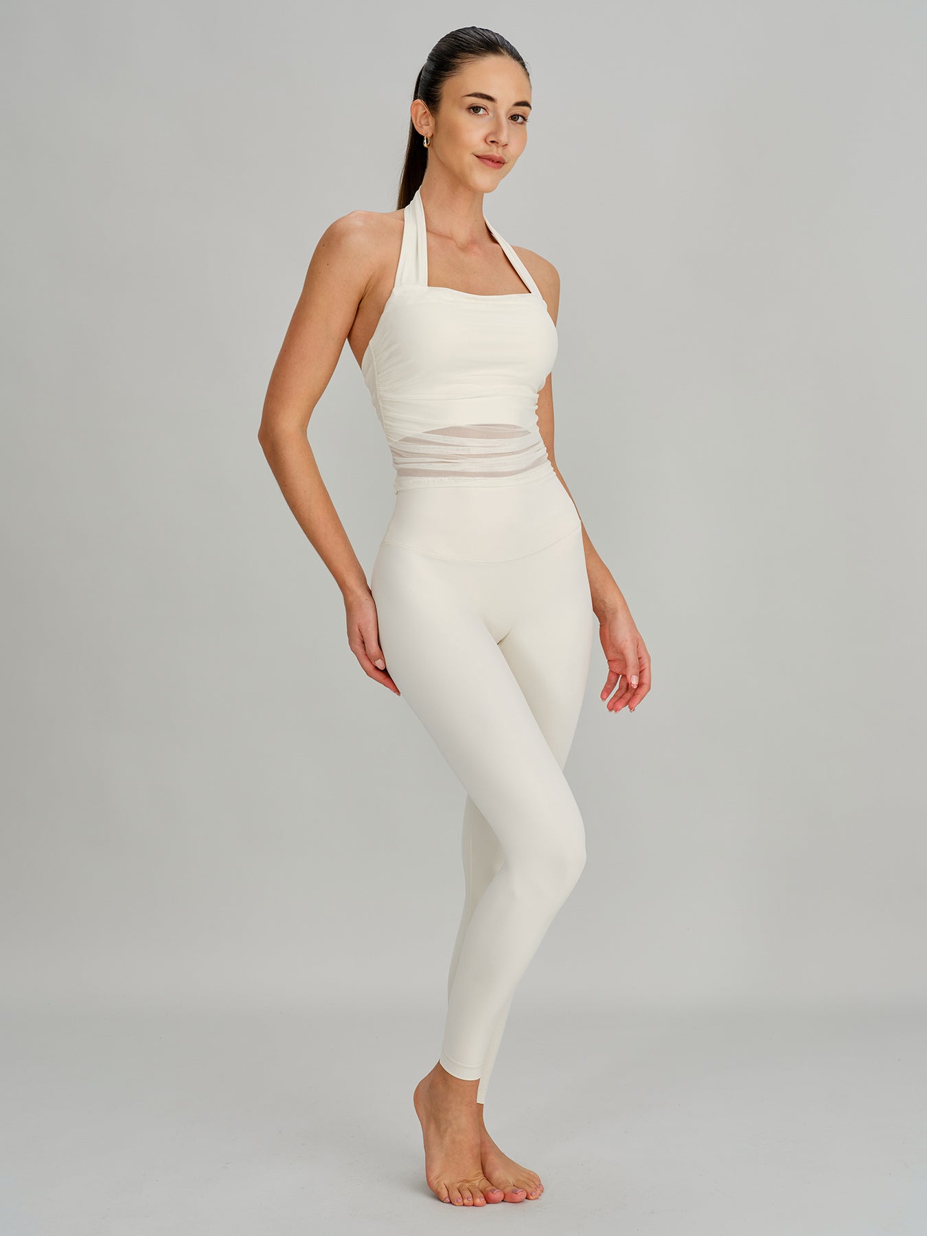 Women's Knitted Nylon Sports Bra Sustainable Yoga Tops - BERLOOK