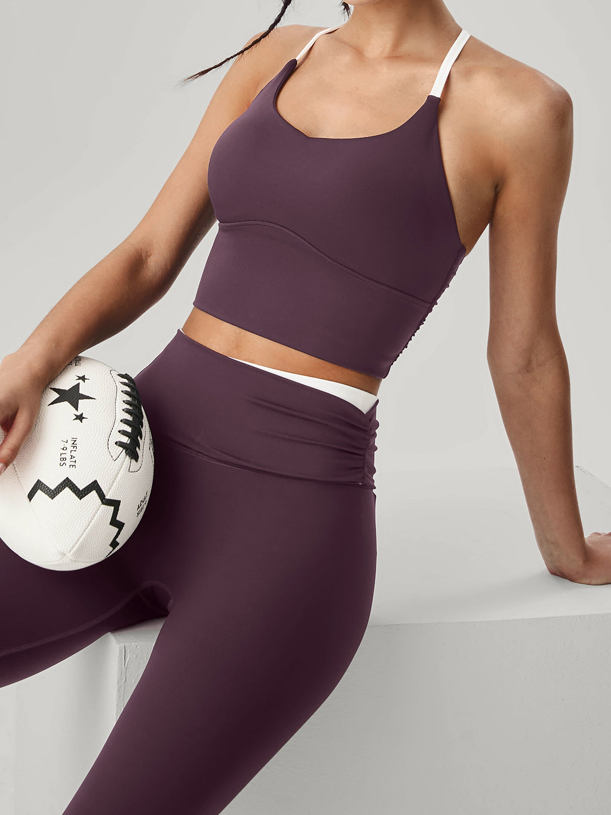Women's Knitted Nylon Sports Bra Sustainable Yoga Tops - BERLOOK