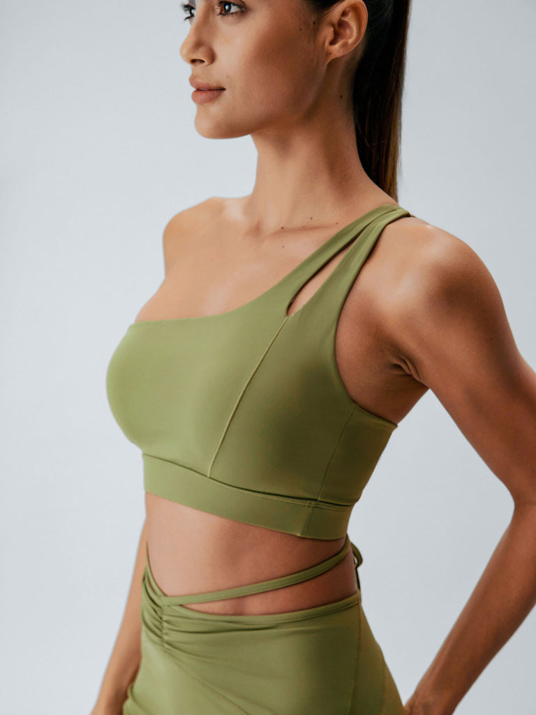 Women's Knitted Nylon Sports Bras Sustainable Yoga Tops - BERLOOK