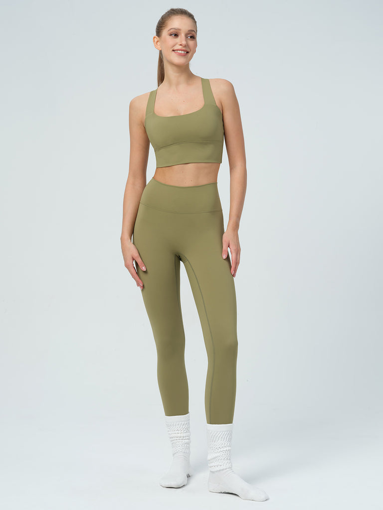 Women's Knitted Nylon Sports Bras Sustainable Yoga Tops - BERLOOK