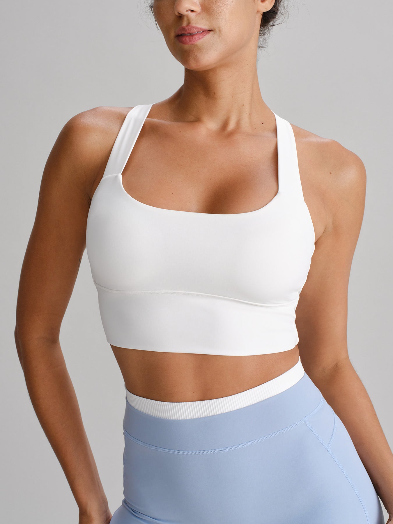 Women's Knitted Nylon Sports Bras White Sustainable Yoga Tops - BERLOOK