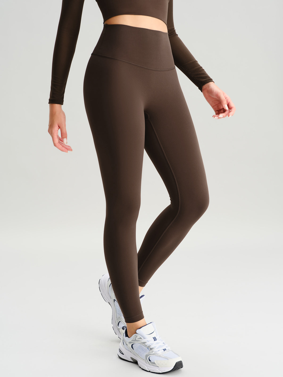 Women's Knitted Nylon Sports Leggings Sustainable Yoga Bottoms - BERLOOK