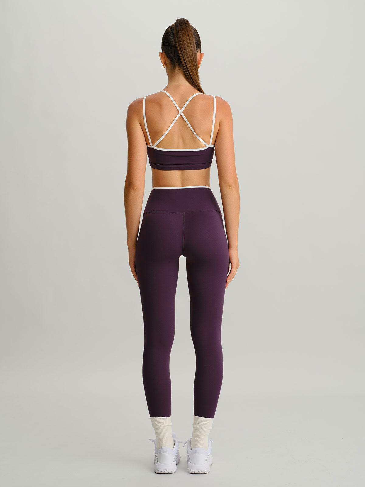 Women's Knitted Nylon Sports Leggings Sustainable Yoga Bottoms - BERLOOK
