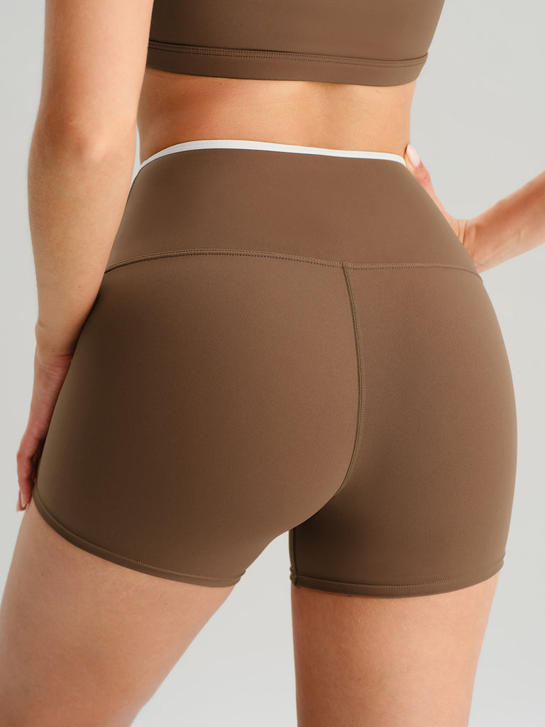 Women's Knitted Nylon Sports Shorts Sustainable Yoga Bottoms - BERLOOK