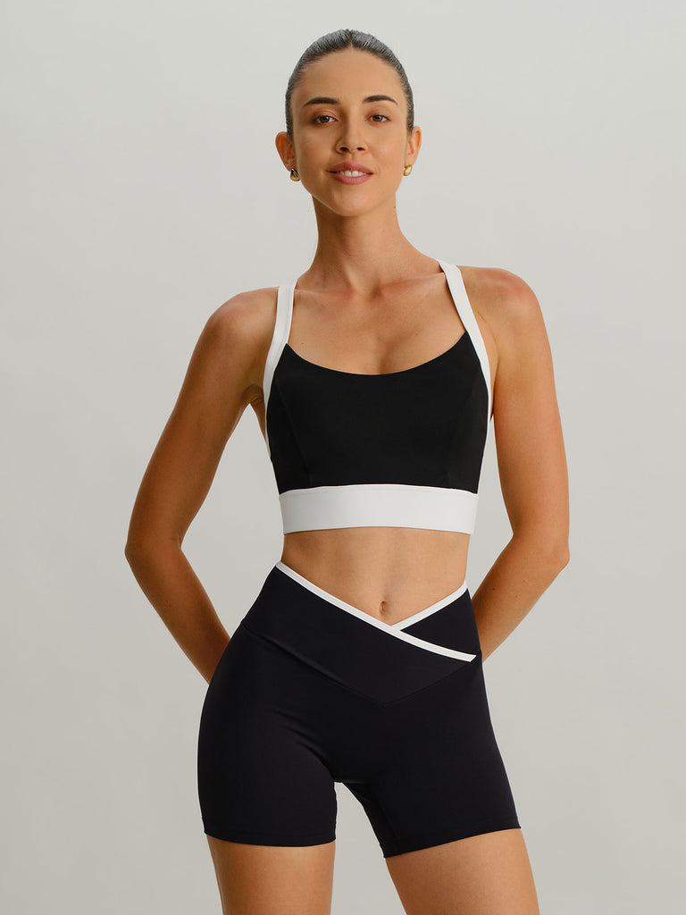 Women's Knitted Nylon Sports Shorts Sustainable Yoga Bottoms - BERLOOK