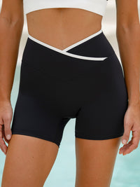 Women's Knitted Nylon Sports Shorts Sustainable Yoga Bottoms - BERLOOK