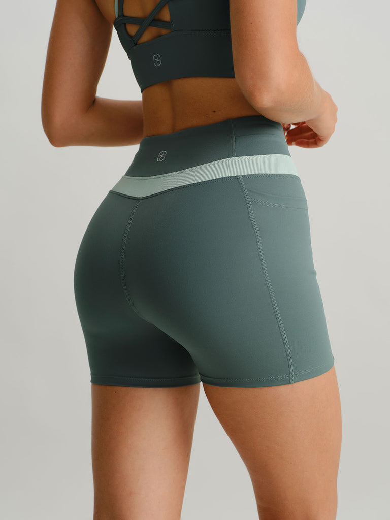 Women's Knitted Nylon Sports Shorts Sustainable Yoga Bottoms - BERLOOK