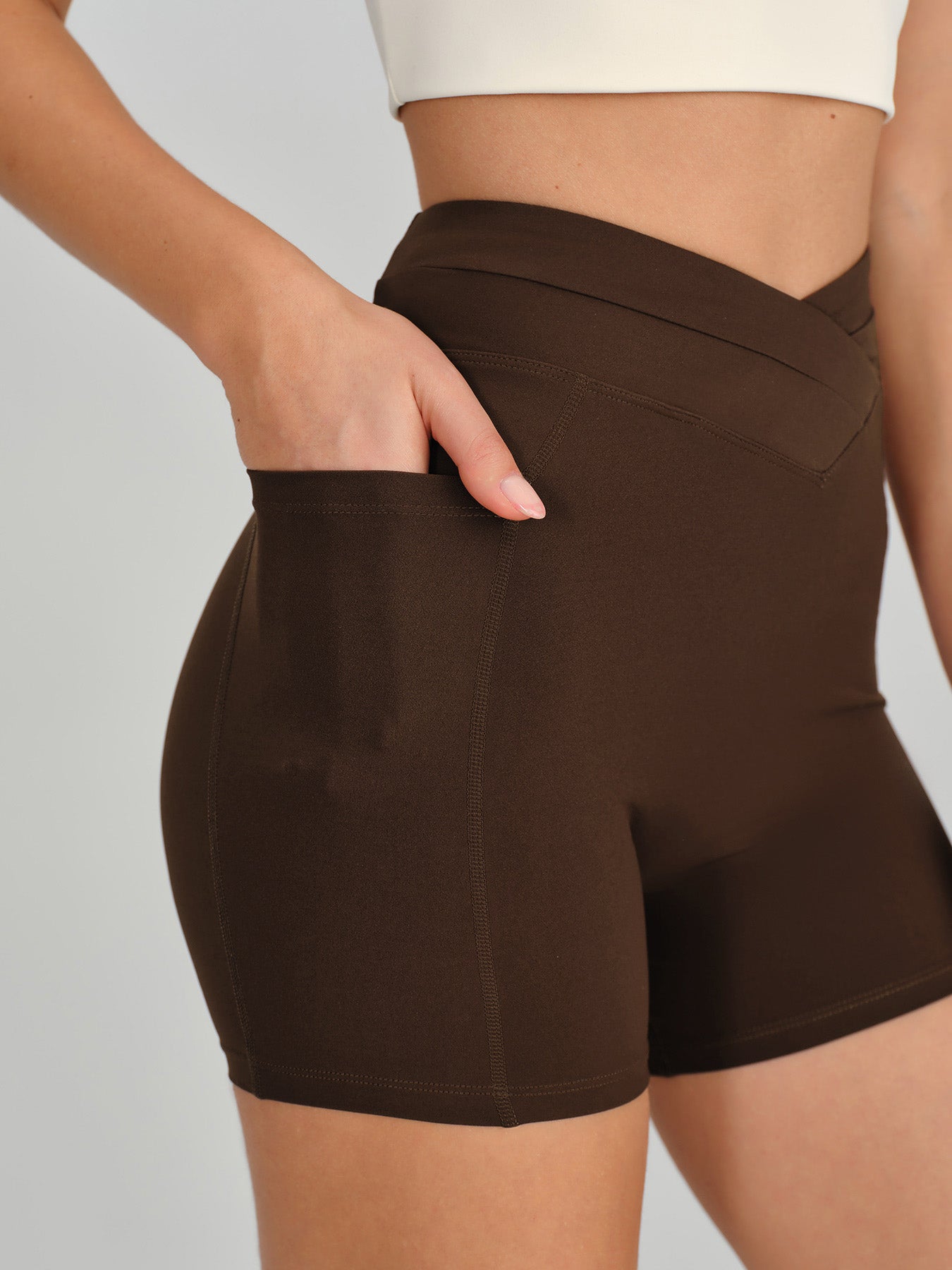 Women's Knitted Nylon Sports Shorts Sustainable Yoga Bottoms - BERLOOK