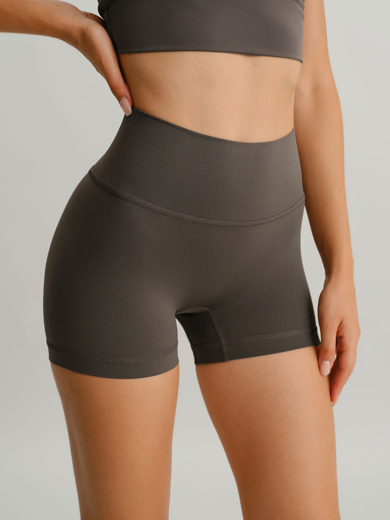 Women's Knitted Nylon Sports Shorts Sustainable Yoga Bottoms - BERLOOK