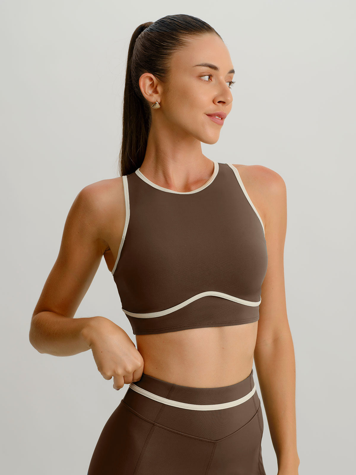 Women's Knitted Nylon Sports Tank Tops Coffee Sustainable Yoga Tops - BERLOOK