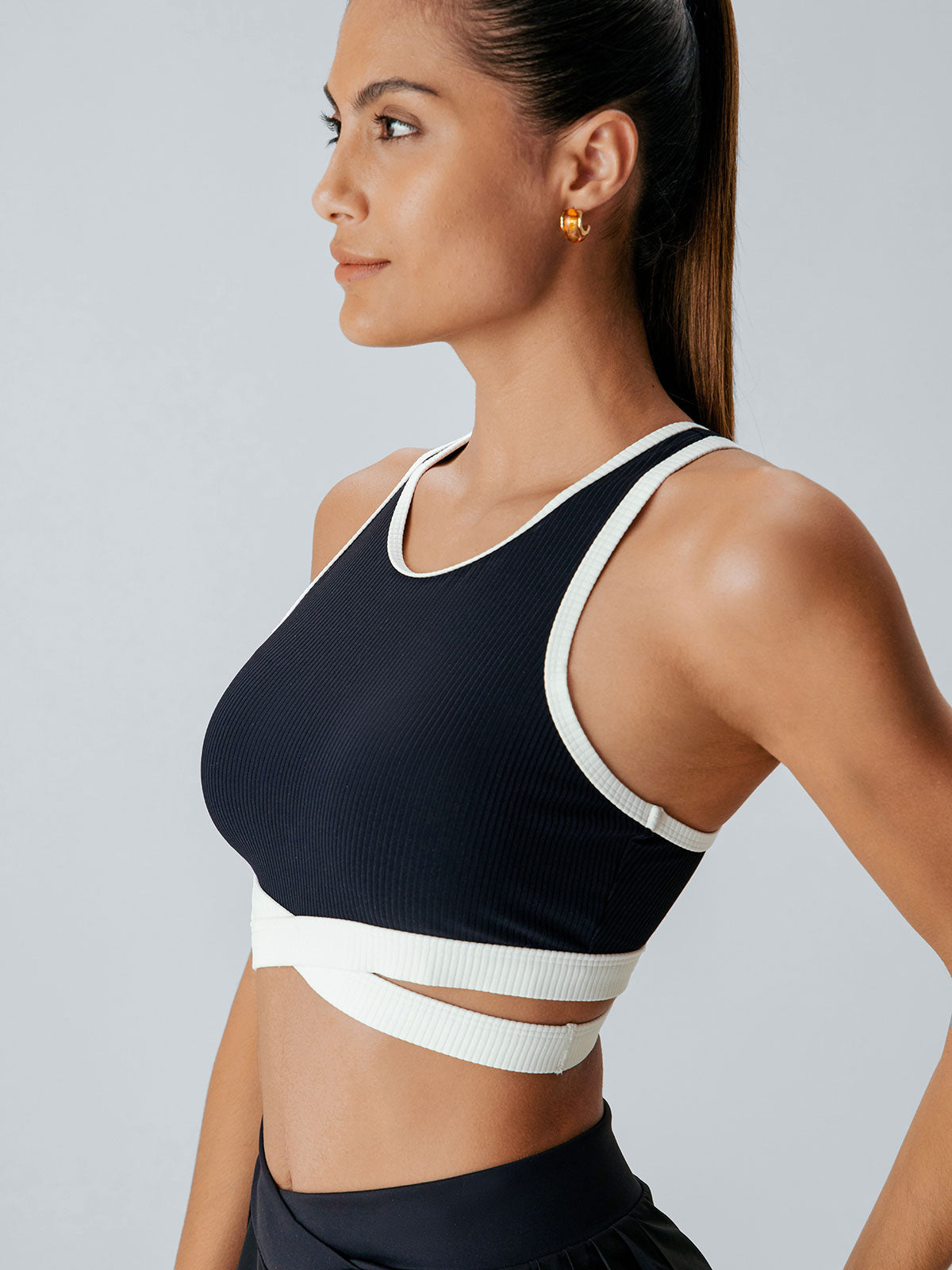 Women's Knitted Nylon Sports Tank Tops Sustainable Yoga Tops - BERLOOK