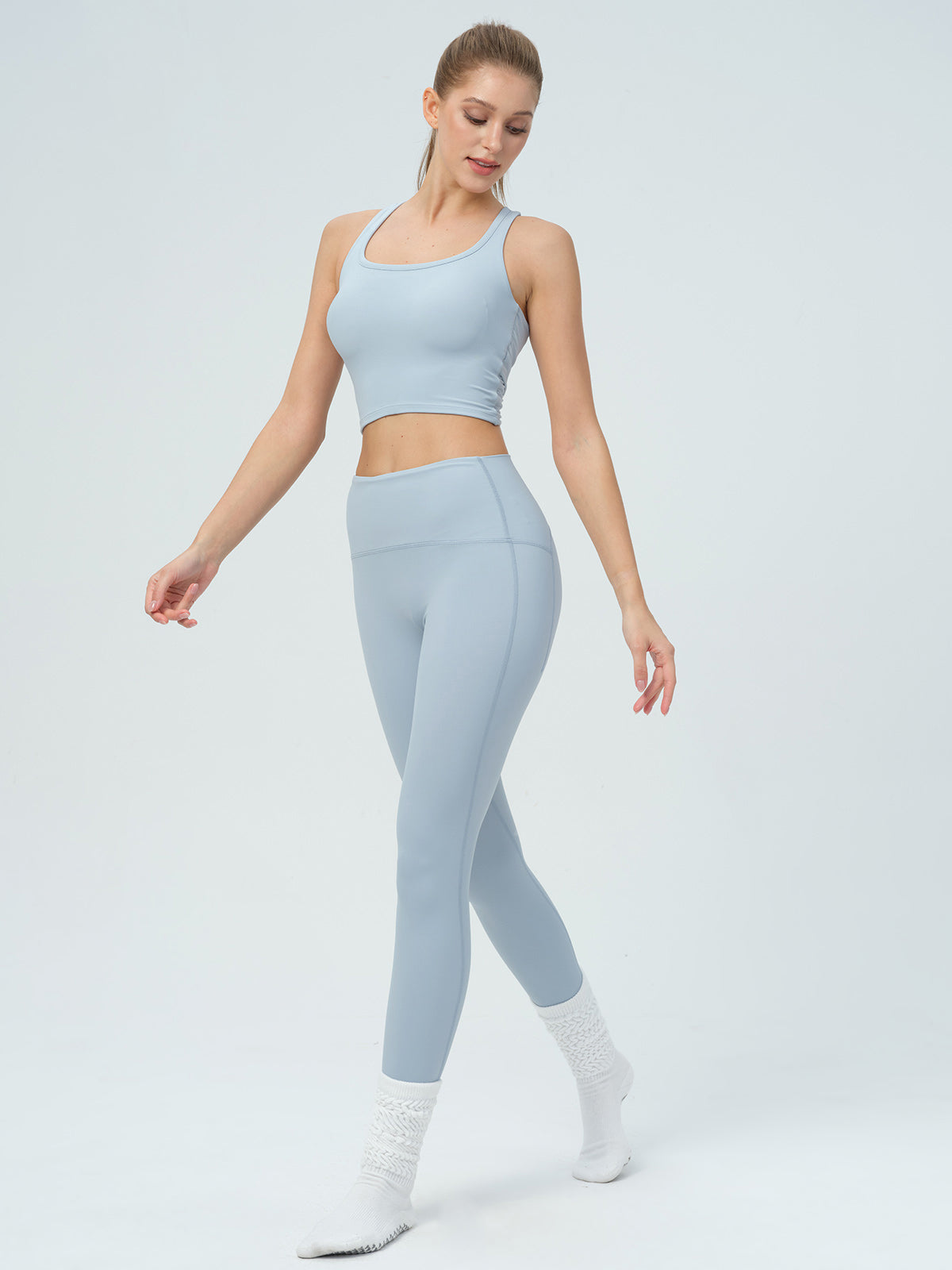 Women's Knitted Nylon Sports Vest Sustainable Yoga Tops - BERLOOK
