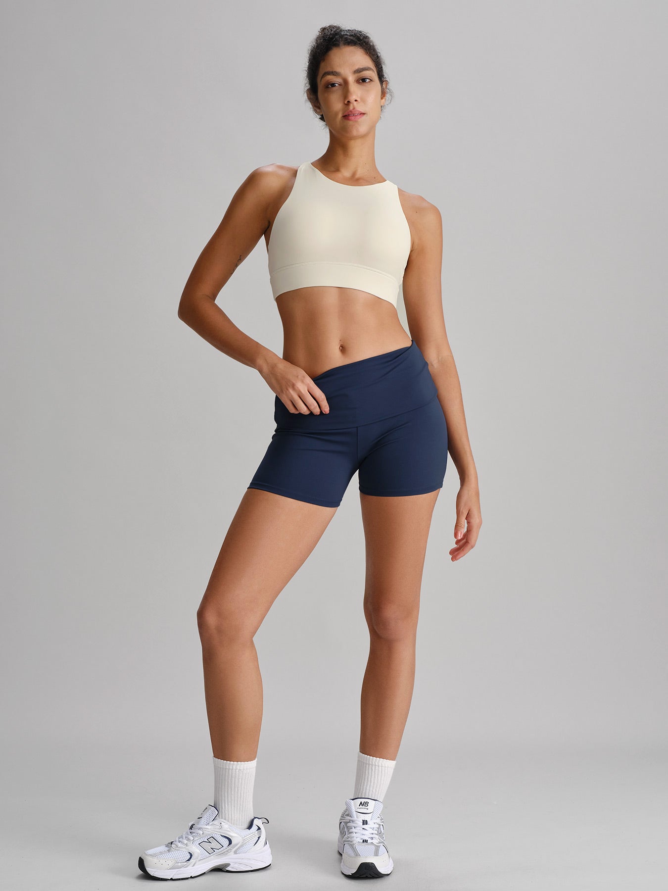 Women's Knitted Nylon Tank Tops Sustainable Yoga Tops - BERLOOK