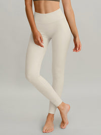 Women's Knitted Nylon Yoga Leggings Sustainable Yoga Bottoms - BERLOOK