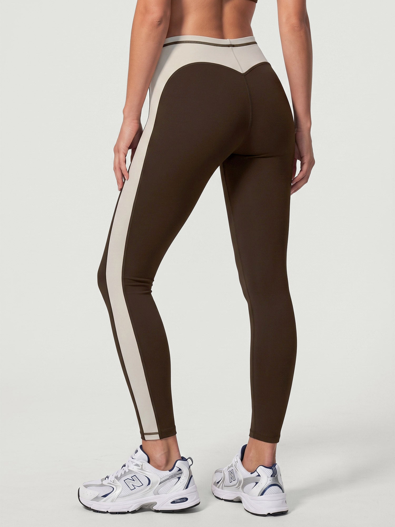 Women's Knitted Nylon Yoga Leggings Sustainable Yoga Bottoms - BERLOOK