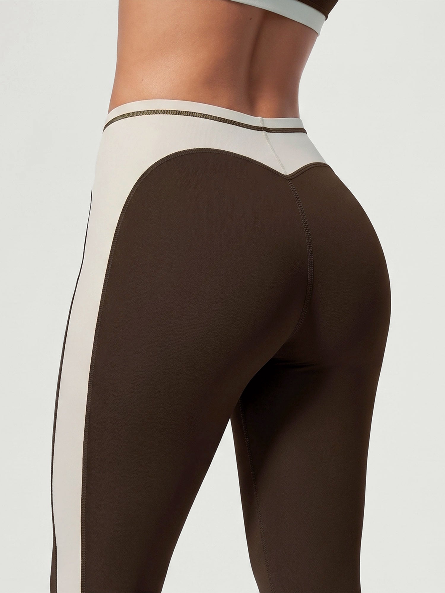 Women's Knitted Nylon Yoga Leggings Sustainable Yoga Bottoms - BERLOOK