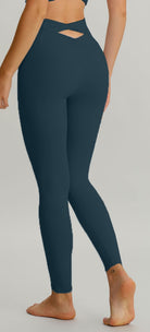 Women's Knitted Nylon Yoga Leggings Sustainable Yoga Bottoms - BERLOOK