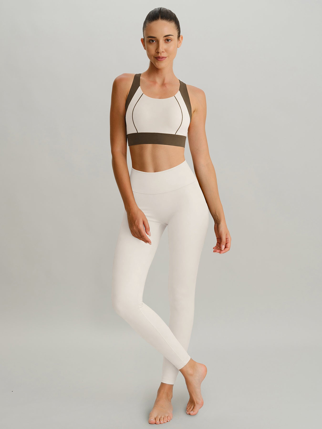 Women's Knitted Nylon Yoga Leggings Sustainable Yoga Bottoms - BERLOOK