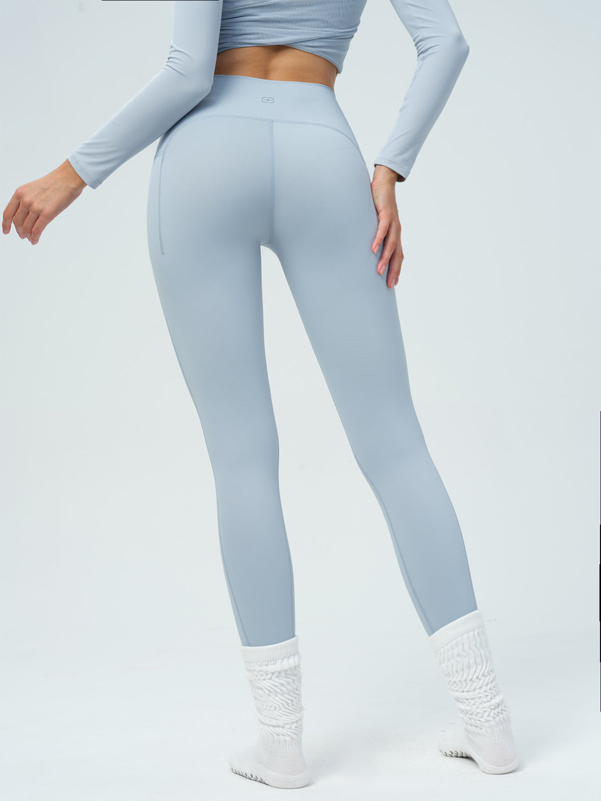 Women's Knitted Nylon Yoga Leggings Sustainable Yoga Bottoms - BERLOOK