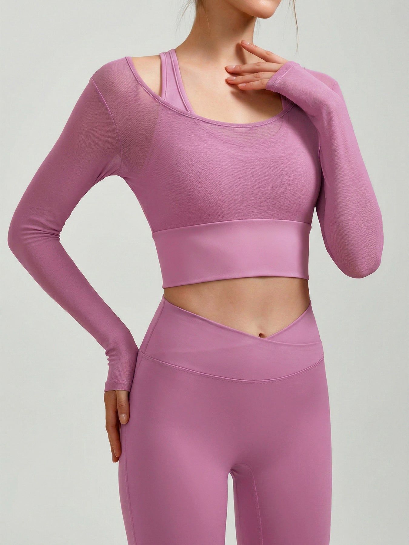 Women's Knitted Nylon Yoga Long Sleeve Top Sustainable Yoga Tops - BERLOOK