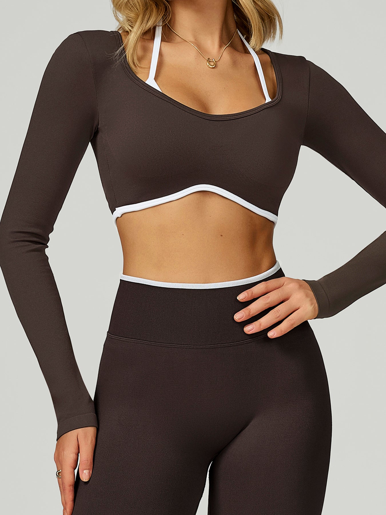 Women's Knitted Nylon Yoga Long Sleeve Top Sustainable Yoga Tops - BERLOOK