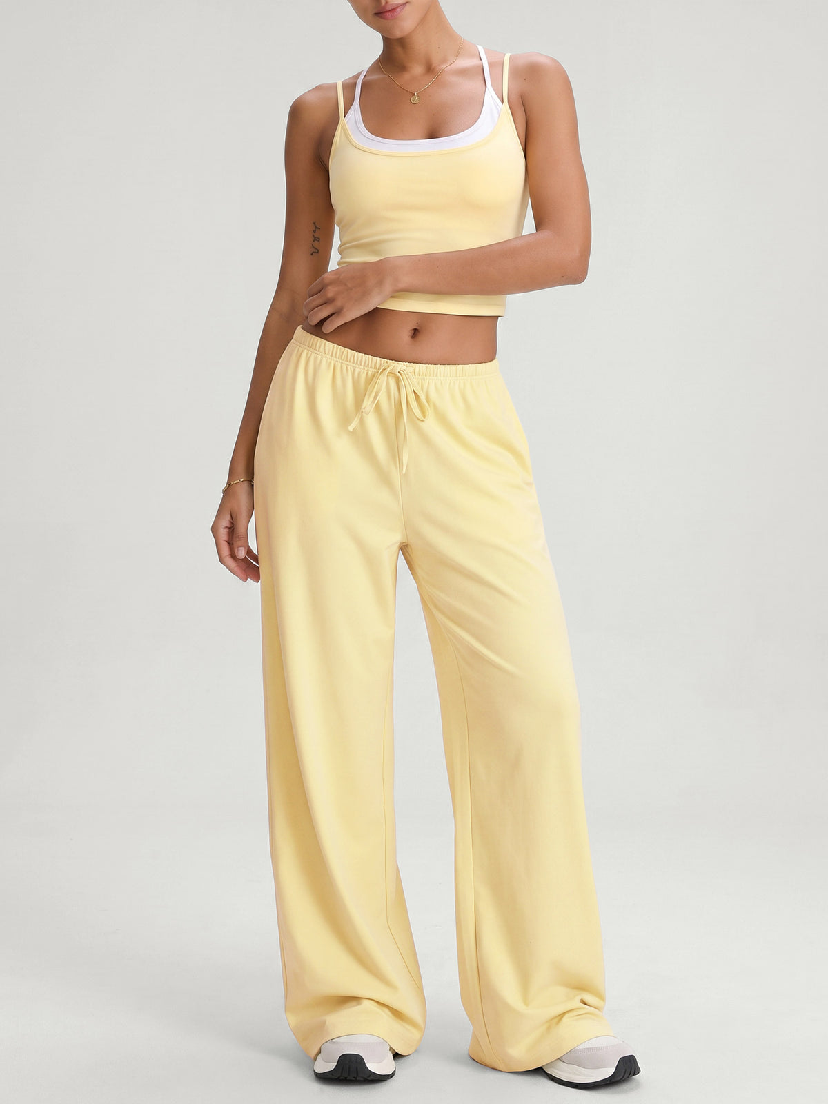 Women's Knitted Nylon Yoga Pants Sustainable - BERLOOK - 05