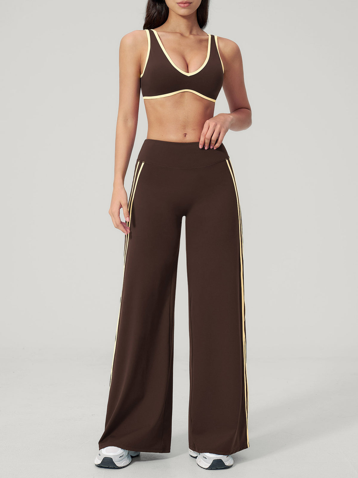 Women's Knitted Nylon Yoga Pants Sustainable - BERLOOK - 03