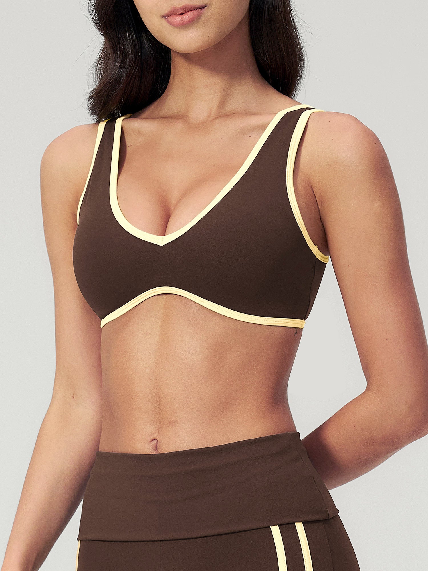 Women's Knitted Nylon Yoga Sports Bras Sustainable - BERLOOK - 02