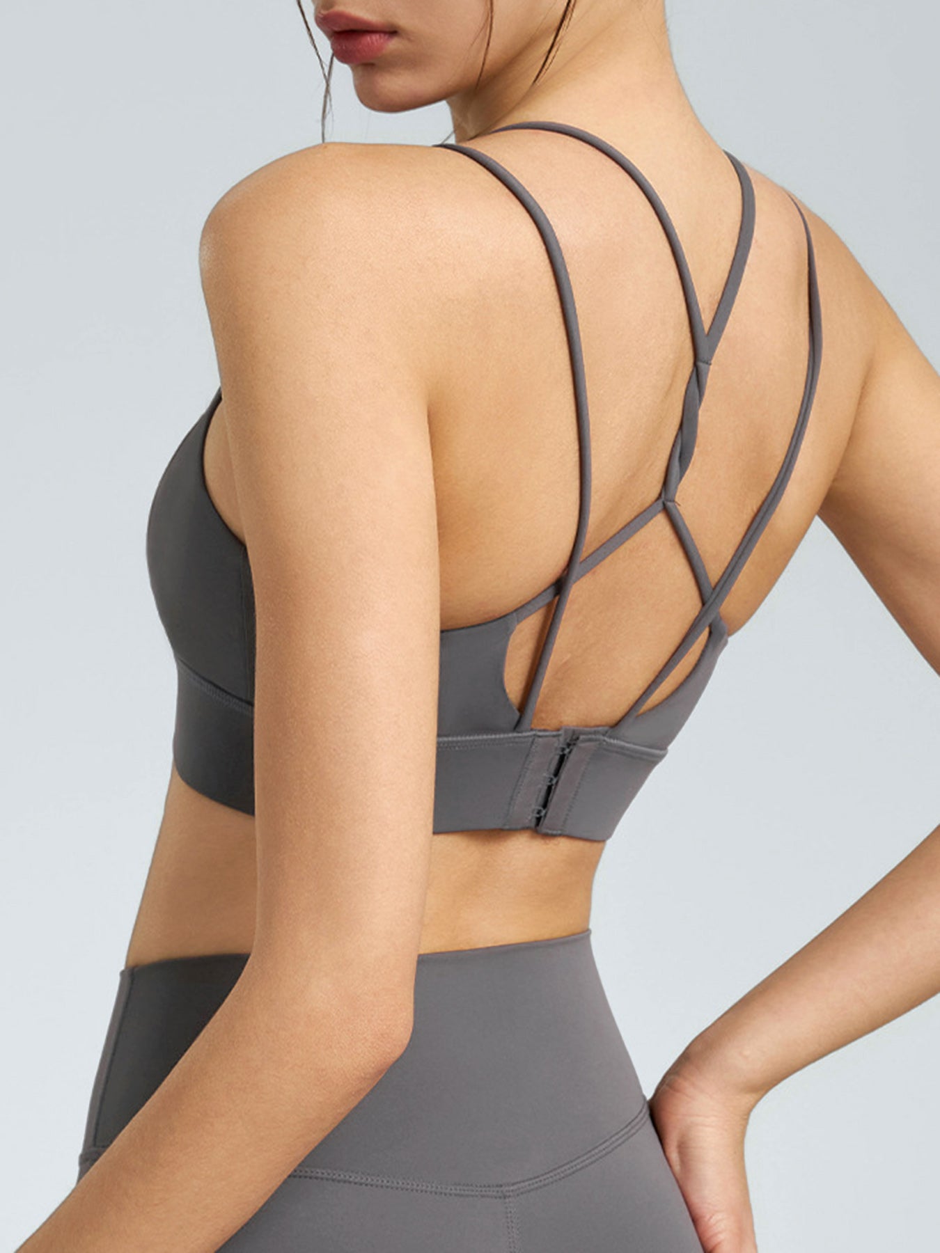Women's Knitted Nylon Yoga Sports Bras Sustainable Yoga Tops - BERLOOK