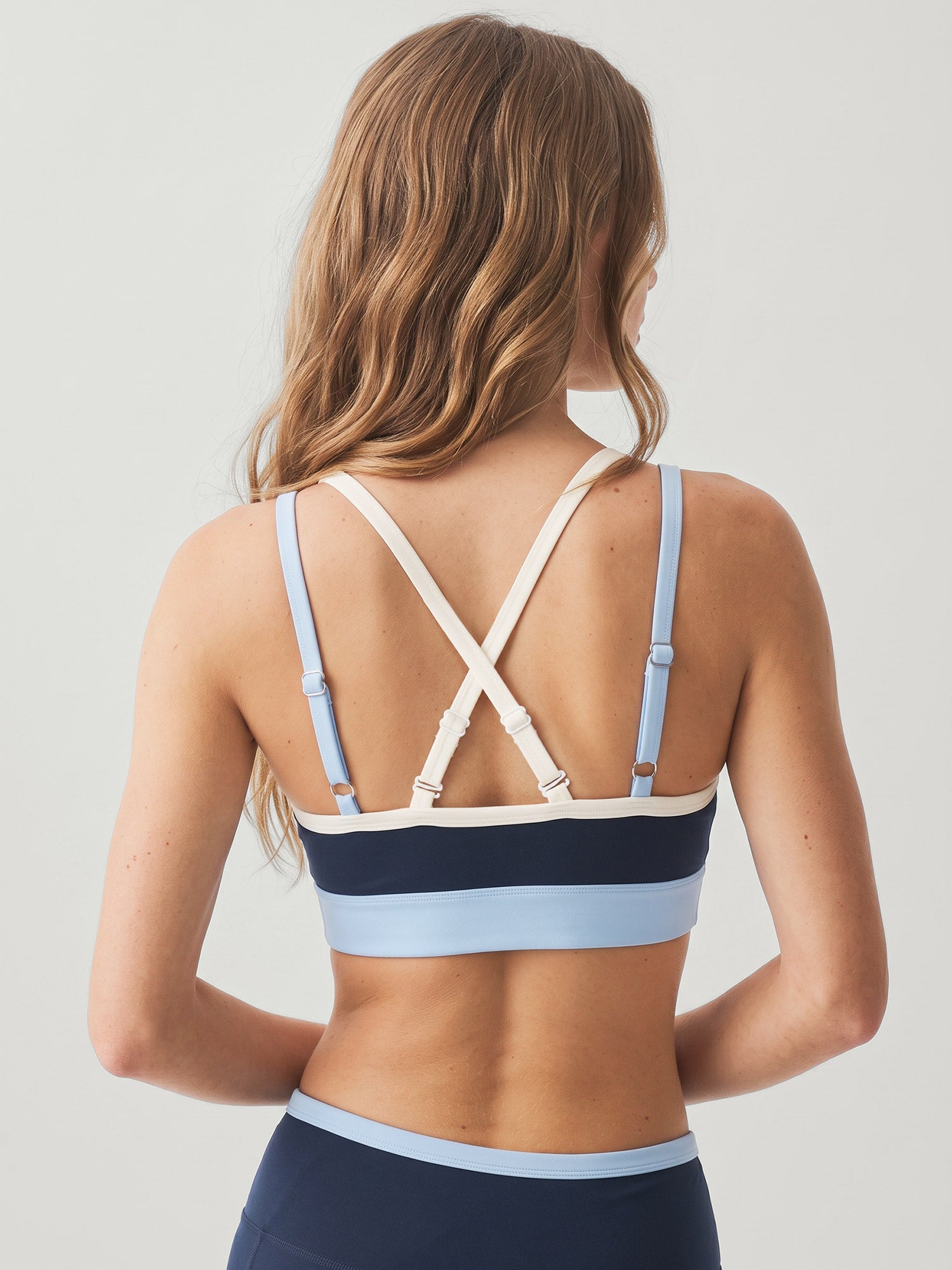 Women's Knitted Nylon Yoga Sports Bras Sustainable Yoga Tops - BERLOOK