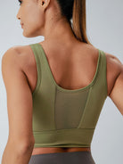 Women's Knitted Nylon Yoga Tank Top Sustainable Yoga Tops - BERLOOK