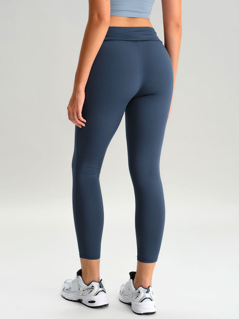 Women's Knitted Polyester Leggings Sustainable Yoga Bottoms - BERLOOK