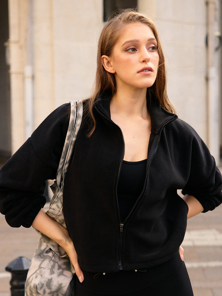 Women's Knitted Polyester Yoga Jacket Sustainable Yoga Tops - BERLOOK