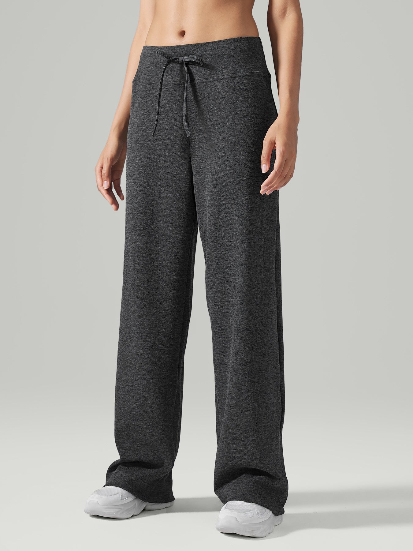 Women's Knitted Polyester Yoga Pants Black Sustainable Yoga Bottoms - BERLOOK