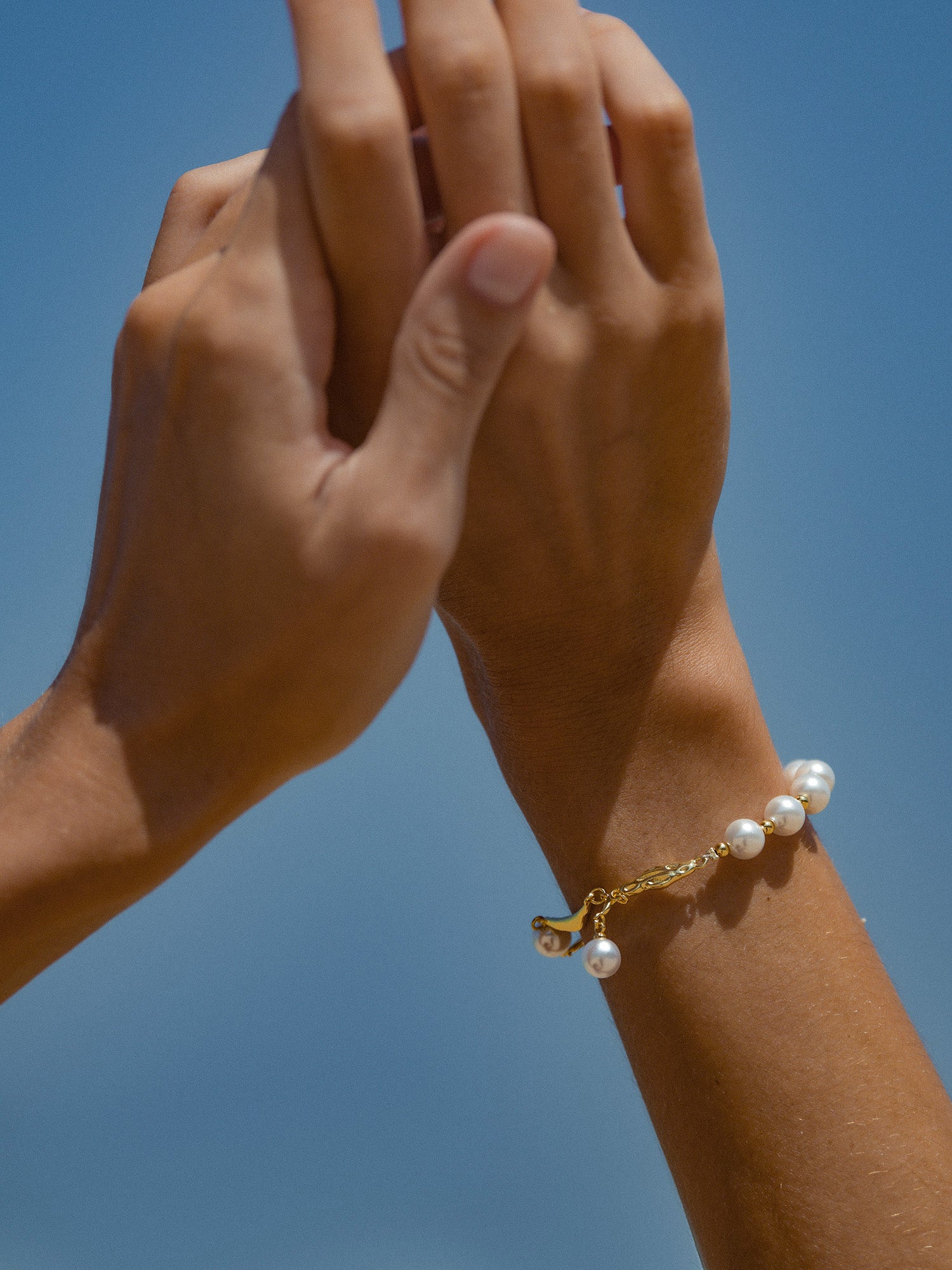Women's pearl bracelet Sustainable - BERLOOK