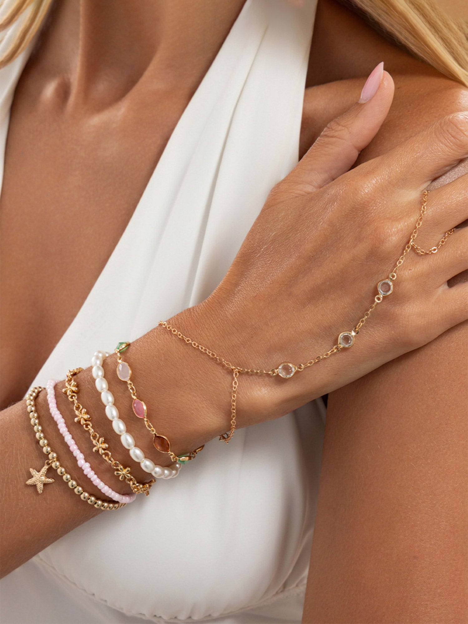 Women's Pearl Shell Starfish Bracelet Sustainable - BERLOOK - 01