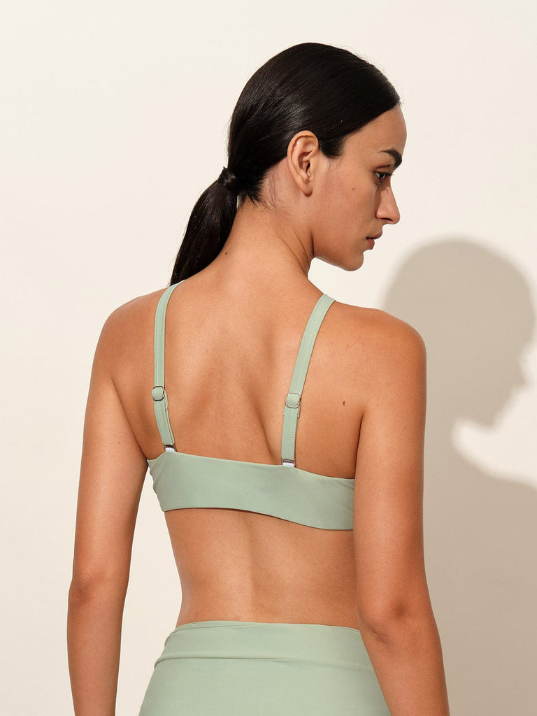 BERLOOK - Sustainable Bikini Tops _ Adjustable Shoulder Straps Bikini Top
