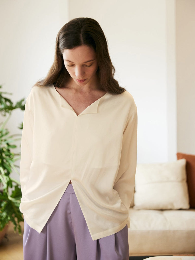 BERLOOK - Sustainable Blouses&Shirts _ Apricot / S Solid Split Front Blouse