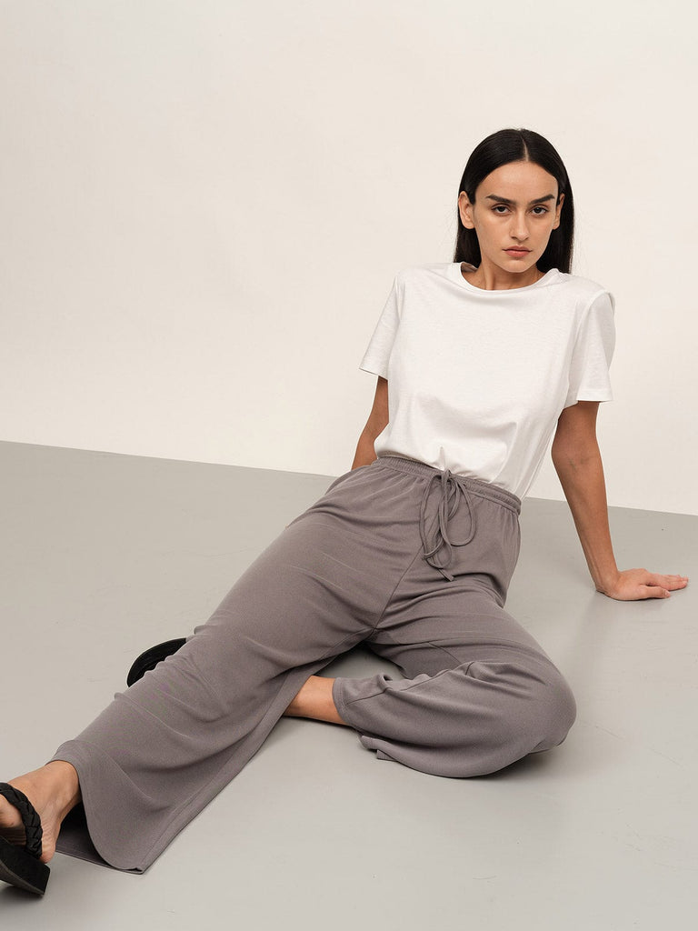 BERLOOK - Sustainable Bottoms _ TENCEL™ Modal Straight Pants