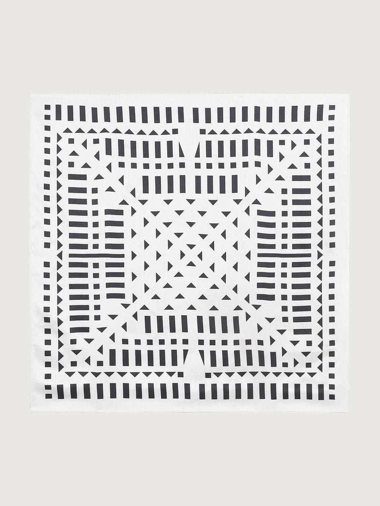BERLOOK - Sustainable Scarves _ Beige / One Size Geometric Pattern Silk Kerchief