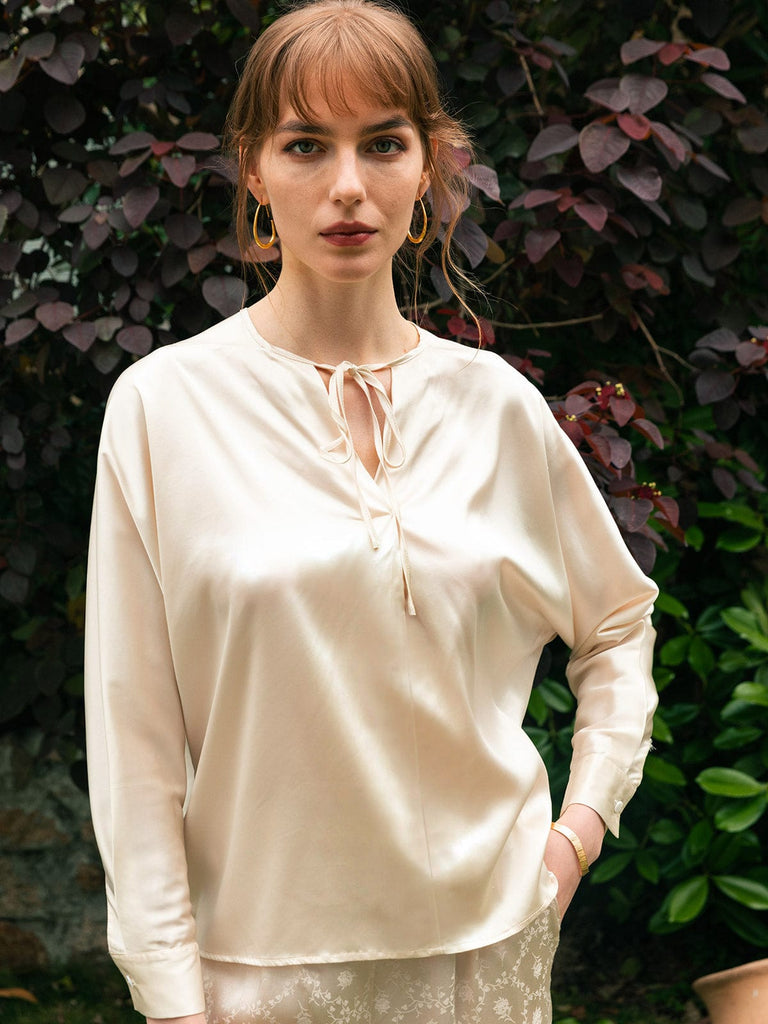 BERLOOK - Sustainable Tops _ Apricot / S Tie V Neck Blouse