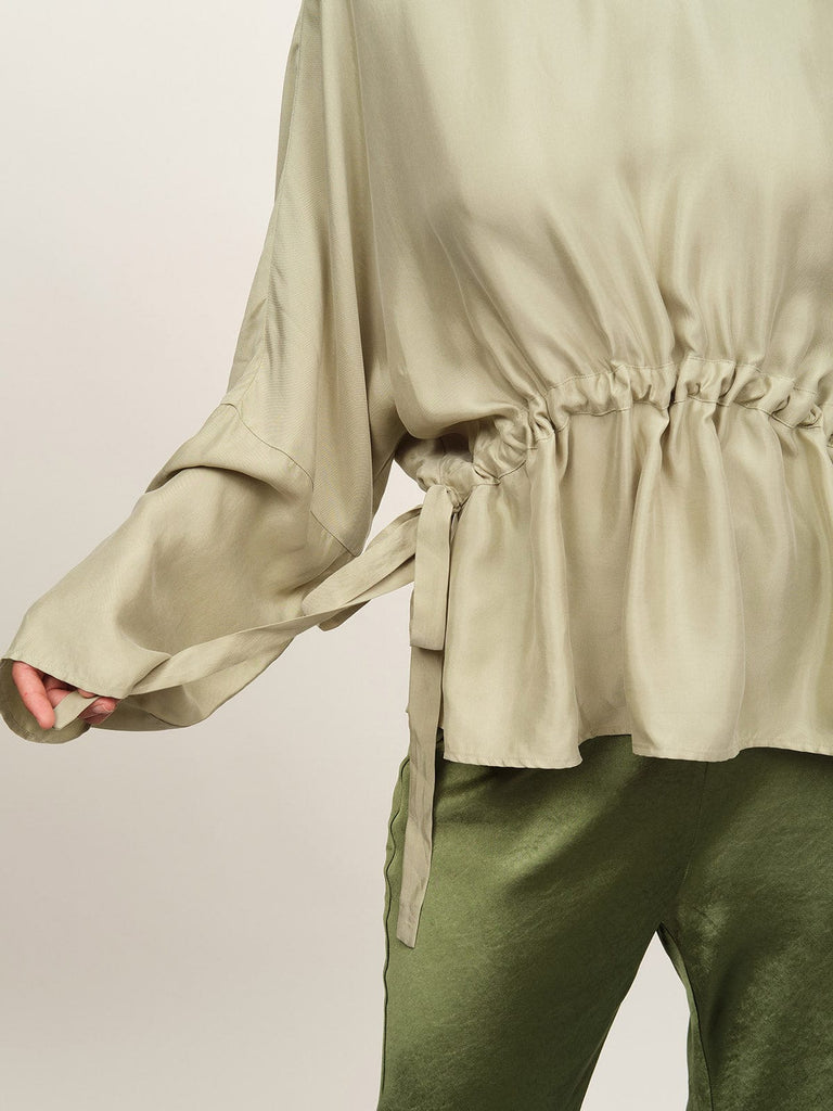 BERLOOK - Sustainable Tops _ Drawstring Waist Blouse
